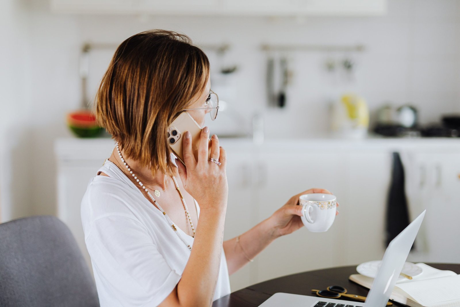 how to make money online as a woman