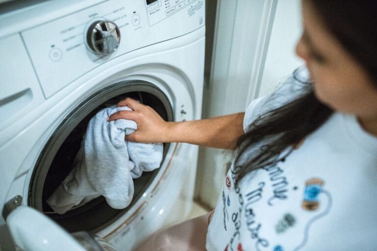 How to Keep Your House Smelling Fresh All Day: Easy Tips